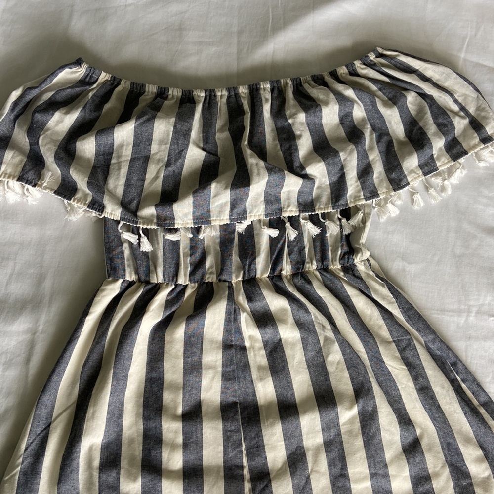 Romper - Size L - Picture 2 of 3